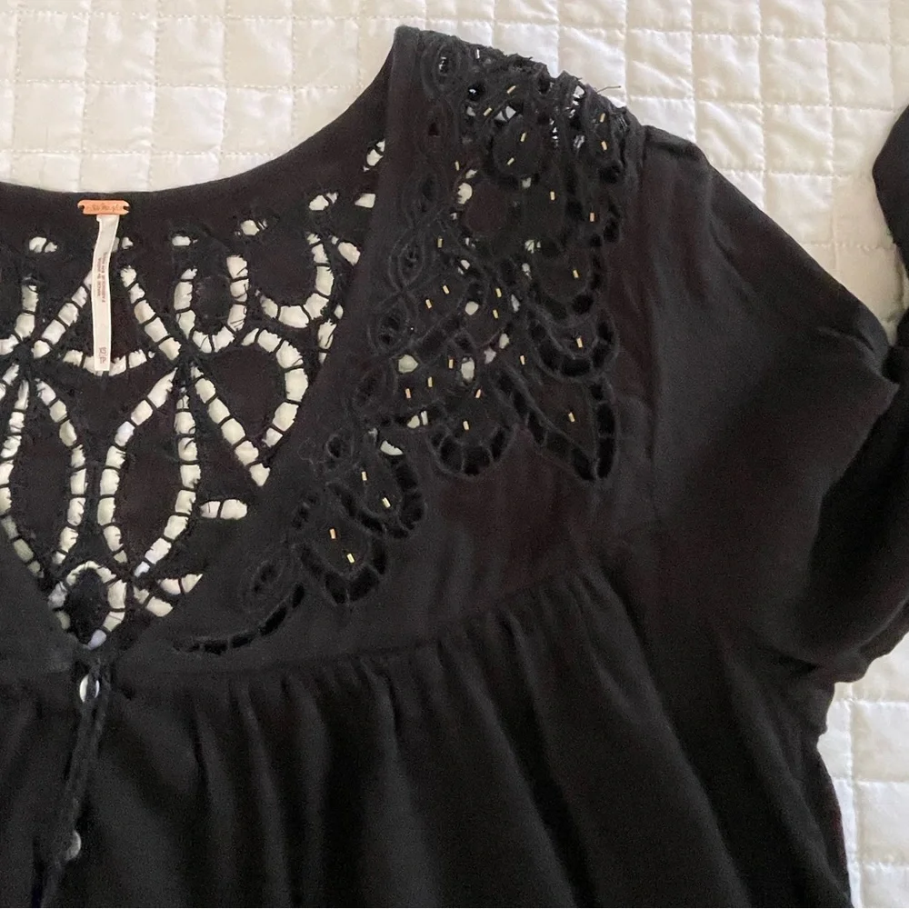 Free People Boho Black Flowy Cutout Lace Detail sz XS/S Elaved Boho Festivalcore